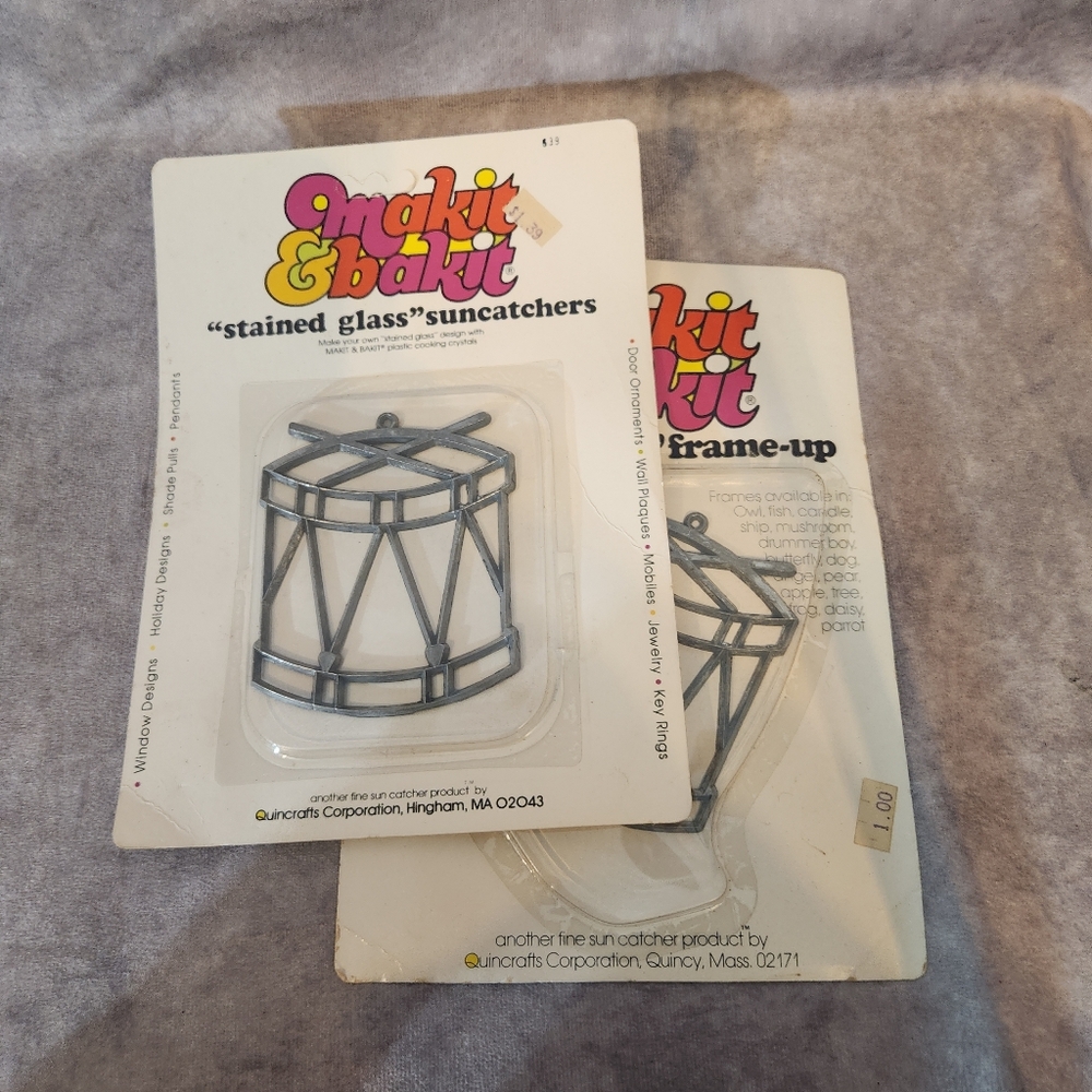 Makit & Bakit Stained Glass Suncatcher Christmas‎ Drum - Picture 4 of 4